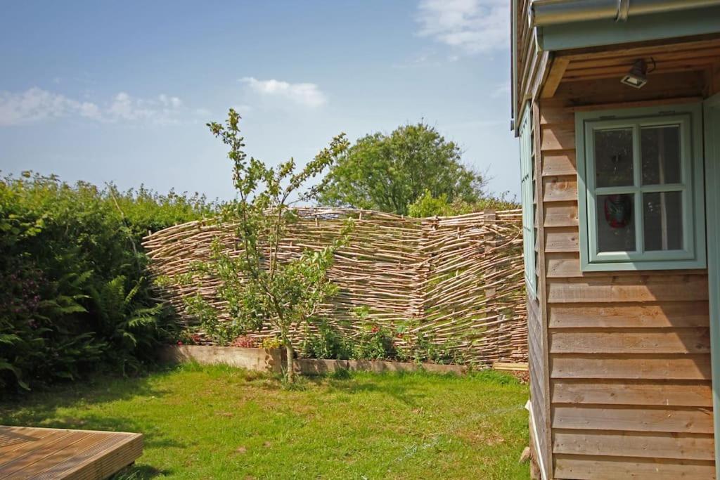 Tiny House On Isolated Farm By The Cornish Coast Villa Bude Ngoại thất bức ảnh